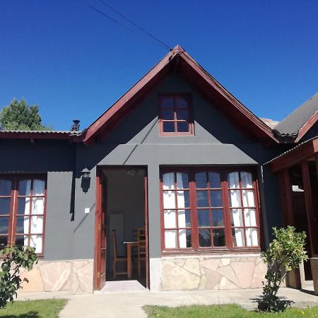 La Hogarena Villa El Calafate Exterior photo